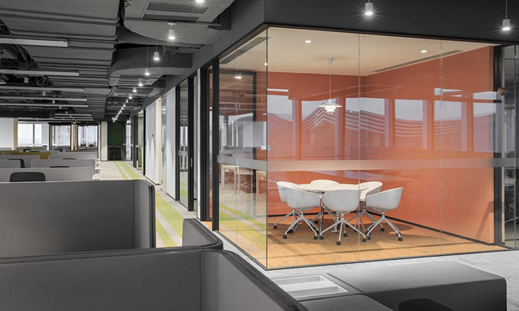 辦公室工業風裝修風格